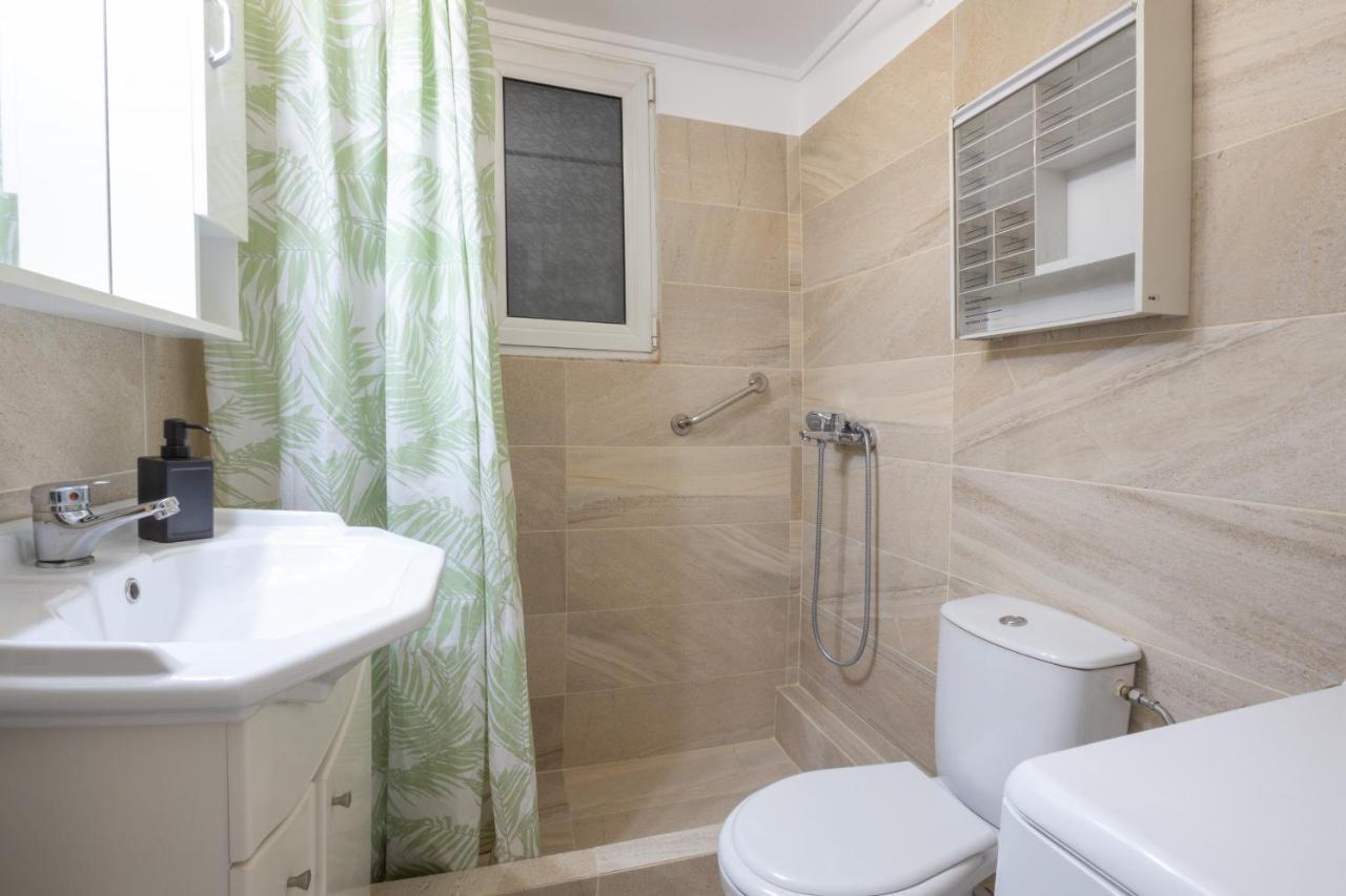 Spacious High-Ceiling 2-Bedroom By Acropolis Museum Atenas Exterior foto